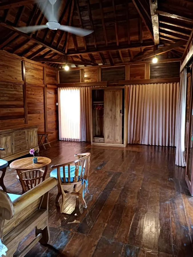 Shivananda Antique Villas By Eps Ubud